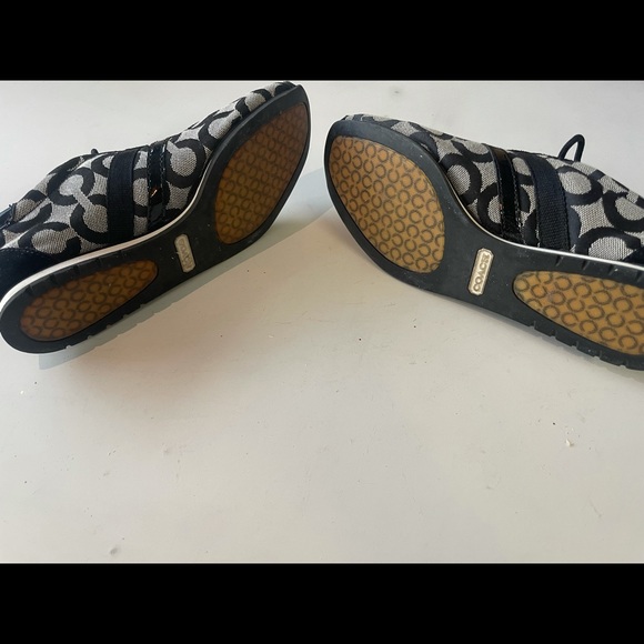 pharrell williams adidas 2020